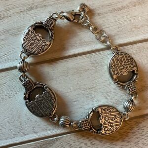 🌸Brighton ‘Memory Lane’ Photo Bracelet